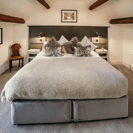 Thatch End *